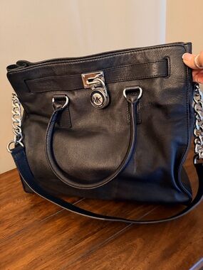 Large Michael Kors Hamilton Shoulder Bag - Like New Condition
